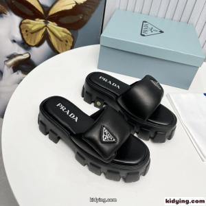 人気 ソフトパデッド ミュール プラダ コピーブランド サンダル コピー レディース 厚底 トライアングルロゴ付kid269vSnCe