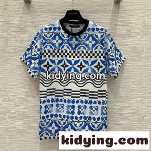 LV バイ・ザ・プール モノグラムタイルTシャツ ルイ・ヴィトン Tシャツ コピー レディースkid268bqSHn