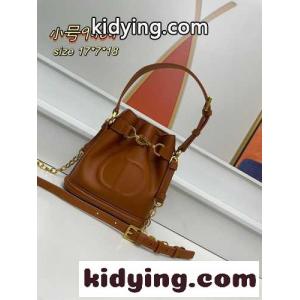 スモール CDエンボス CEST dior コピー バッグ クリスチャン・ディオール コピー バッグ コピー ブラウンkid26nyCi4D