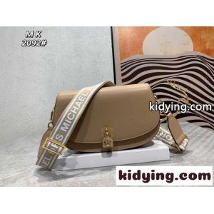 マイケルコース コピーブランド バッグ コピー MILA EW スリング メッセンジャー ミディアムkid26b4vu4r