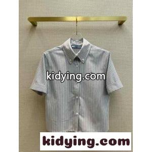 カジュアル プラダ コピーブランド シャツ コピー レディース 洗練された 半袖 トップスkid26HPHLjC