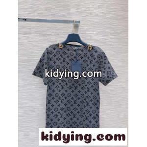 上品 カジュアル モノグラム チェーンショルダー 半袖Tシャツ ルイ・ヴィトン Tシャツ コピー レディースkid26v055ju