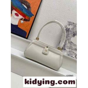 人気 新作 dior コピーブランド KEY スモールバッグ クリスチャン・ディオール コピーブランド バッグ コピー ホワイトkid26LvmKfe
