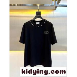 ヴァレンティノ ブランド コピー Tシャツ コピー メンズ スタッズ付き クルーネック コットン 半袖Tシャツkid260v0vue