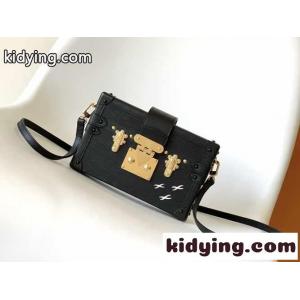 LOUIS vuitton コピー エピ プティット・マル  M20532 ルイ・ヴィトン ショルダーバッグ スーパーコピーkid269nme4v
