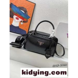 ナッパアンティーク ミニポケット トップハンドルバッグ プラダ スーパーコピー バッグ コピー ブラックkid26XbC0jy