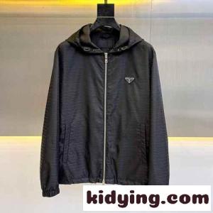 Re-nylon フード付ジャケット プラダ コピー ジャケット コピー メンズ 上品 カジュアル アウターkid26Hz8Pvu
