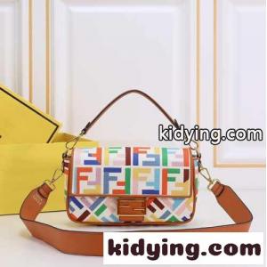 フェンディ コピーブランド バッグ 人気 コピー レディース　ファッション FF刺繍 バゲット ショルダーバッグkid269XvKPj