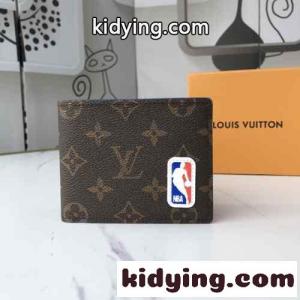 LOUIS vuitton コピー × NBA モノグラム ポルトフォイユ・ミュルティプル M80105 スーパーコピーkid26mq0v8z