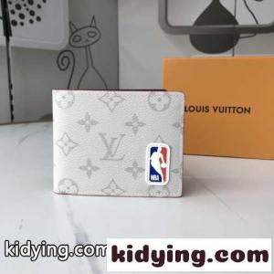 モノグラム ポルトフォイユ・ミュルティプル M80105 スーパーコピー LOUIS vuitton ブランド コピー × NBAkid26G1niSr
