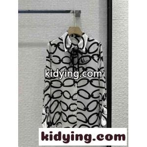 valentino コピー CHAIN 1967 シャツ シルク ロゴ ヴァレンティノ コピー シャツ コピー レディースkid26515Xza