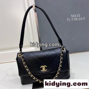 話題 chanel ブランド コピー シャネル ブランド コピー コピー ショルダーバッグ レディース キルティング エレガントkidying26e0byue