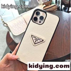人気 トライアングルロゴ プラダ スーパーコピー スマホケース コピー アイフォンケースkid26Kfauqy