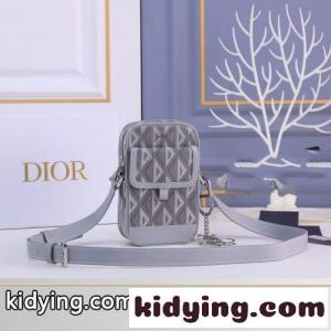 dior ブランド コピー HIT THE ROAD バーティカルポーチ クリスチャン・ディオール ブランド コピー バッグ コピー カジュアルkid26XzK1Hr