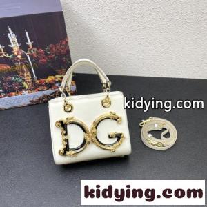DG GIRLS バッグ スモール カーフスキン ドルチェ&ガッバーナ コピー バッグ コピー ハンドバッグ ホワイトkid26zKvaKn