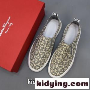 メンズ カジュアルシューズ サルヴァトーレ・フェラガモ スニーカー コピー 紐なし 人気 軽量 スリッポンkid26Sz49Xf