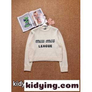 インターシャロゴ入り カシミア セーター ミュウミュウ コピー セーター コピー クロップド丈kid26Dey4bq