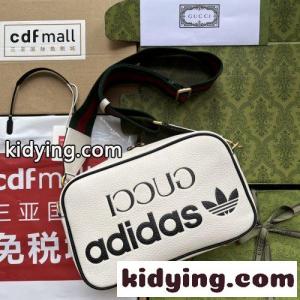 最高コピー adidas x gucci コピー スモール ショルダーバッグ グッチ コピー バッグ コピー 斜め掛け カメラバッグkid26qqqWPr