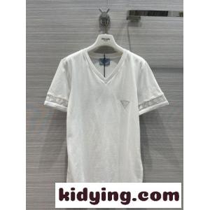 人気 新作 ロゴ 刺繍 コットン 合わせやすい 半袖Tシャツ プラダ ブランド コピー Tシャツ コピー Vネックkid26WfOXTv