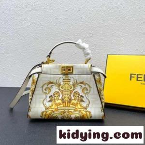 fendi スーパーコピー × versace スーパーコピー フェンダーチェ エレガント プリント フェンディ スーパーコピー バッグ 人気 コピー レディース ハンドバッグkid26Pv0HvC