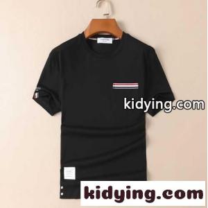 シンプル クルーネック お洒落 定番 合わせやすい トムブラウン コピー tシャツ コピー メンズ 快適 半袖 トップス ホワイト ブラックkid26155Lje