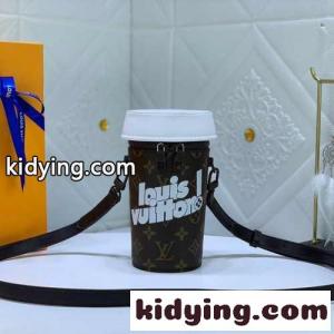 LOUIS vuitton コピー ルイヴィトン コピー コピー コーヒーカップ M80812 2026秋冬 カプセル コレクション ショルダーポーチ クロスバッグ 斜め掛け カバンkid26yKvm8n