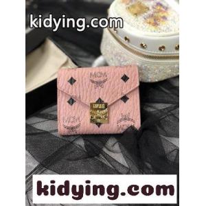 mcm コピーブランド新品のPatricia三つ折りジッパー財布は 小型でコンパクトで 線が簡潔である エムシーエム コピーブランド 財布 コピーkid26OzSf8D