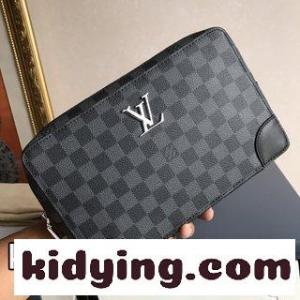 ​2026最新型LV暗号鍵メンズはバッグを手にして大量に出荷しています ルイ・ヴィトン バッグ 人気 コピーkid26KfGjqi
