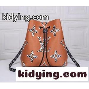 ​LV JungleカプセルシリーズはNéoNoé手袋に野性の一面を解放させた ルイ、ヴィトン バッグ コピーkid26D4LXLj