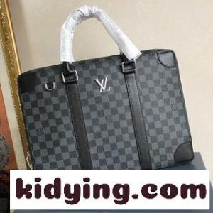 ​2026最新型LV暗号鍵メンズはバッグを手にして大量に出荷しています ルイ・ヴィトン バッグ 人気 コピー 材料の仕事は理解できる人をだますことができないkid264niK9j