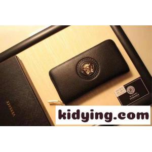 ヴェルサーチ ブランド コピーェversace ブランド コピー トランペットジッパー財布 ェルサーチェ 財布 人気 コピー カスタム版の小さな牛革の柔らかい肌触りはストレスがないkid268PjKXf