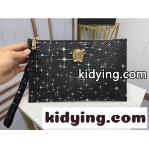 ヴェルサーチ コピーェ カバン コピー 2026春夏コーナー必須手持ちバッグ versace コピーヴェルサーチ コピーェ コーナーkid26LjKTHv