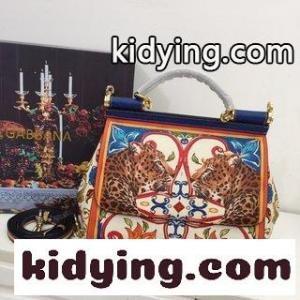 プリントシリーズ【Dolce & gabbana コピーブランド】定番 カラフル ドルチェ&ガッバーナ コピーブランド d&g コピーブランド コピー 多くのスターのお気に入りますkid26nyCOna
