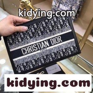 ディオール スーパーコピー バッグ 刺繍コピー dior スーパーコピーディオール スーパーコピーのオリジナル商品はトレードマークのObliqueでプリントされkid26fKzeSr