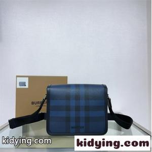 大人の魅力を溢れる  上質な素材採用 バーバリー スーパーコピー メッセンジャーバッグコピー burberry スーパーコピーブランド激安通販 専門店kid26D8fuGD