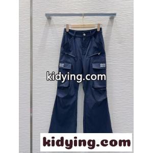 ミュウミュウ コピーブランド パンツ コピー ロゴ入り カーゴ フレアパンツ ネイビーkid26815raC