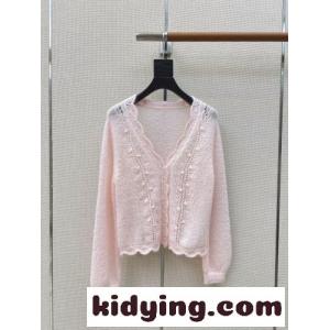 女子力アップ シャネル ブランド コピー ニット コピー Vネック カーディガン ピンクkid26fi89vq