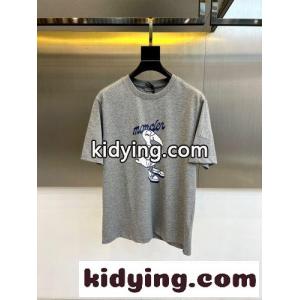 遊び心あふれる プリント 半袖Tシャツ モンクレール ブランド コピー Tシャツ 偽物 グレーkid26LXbCKv