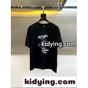 遊び心あふれる プリント 半袖Tシャツ モンクレール コピー Tシャツ 偽物 ブラックkid26bquKvy