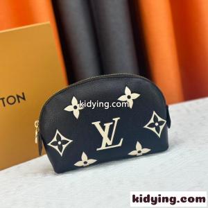 ミニコスメポーチ ブラック ホワイトプリント Louis vuitton コピー  ゴールドジッパー 軽量 コンパクト ルイヴィトン コピーkidying26zK5zaa
