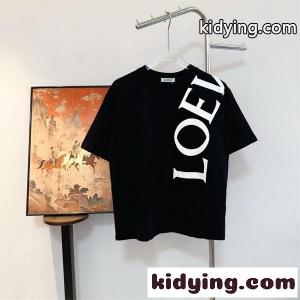 ロエベ スーパーコピー コピー Tシャツ ブラック&ホワイト 斜めロゴ 大型プリント カジュアル モード 高級感 loewe スーパーコピーkidying268T1bCi