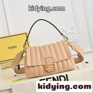 モダン 洗練された バゲット ショルダーバッグ フェンディ コピー バッグ 偽物 ベージュkid26eyaSfu