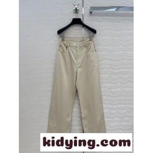 シンプル 合わせやすい デニムパンツ フェンディ コピー ジーンズ 偽物 デニムパンツkid26GfaWLj