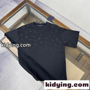 ルイ・ヴィトン コピー 刺繍 Tシャツ 半袖 ワイドシルエット ホワイト デザイン 軽やか 通気性 快適着用 Louis vuitton コピー ルイヴィトン コピーkidying26e8n49z