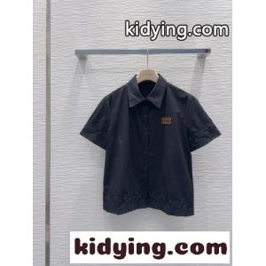 上品 ロゴ入り コットン 半袖シャツ ミュウミュウ コピー シャツ コピー ブラックkid26e4fCCy