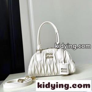アルカディ マテラッセレザー バッグ ミュウミュウ ブランド コピー コピー ホワイトkid265HLj8j