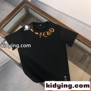 主役になる存在感fendi コピーブランドフェンディ コピーブランド激安メンズクルーネック半袖Tシャツトップス激安通販品kid26va4b4v
