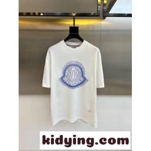 カジュアル ロゴ モンクレール コピーブランド Tシャツ 偽物 クルーネック 半袖Tシャツ ホワイトkid26DKTXrq