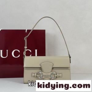 26SS グッチ ブランド コピー ホースビット リストレット ミディアム ショルダーバッグ コピー ベージュkid26GP5jKn