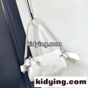 洗練された ショルダーバッグ ミュウミュウ スーパーコピー バッグ コピー ホワイトkid26fW55za